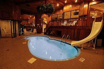 Sybaris Pool Suites Mequon Brown Deer Dış mekan fotoğraf
